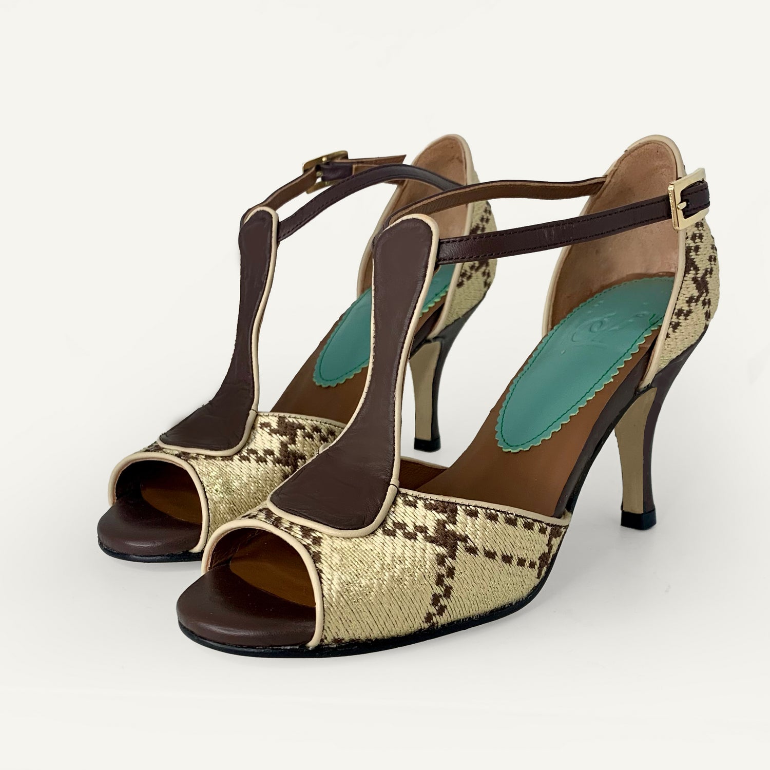 Modelo 14 Dora - Talla 37