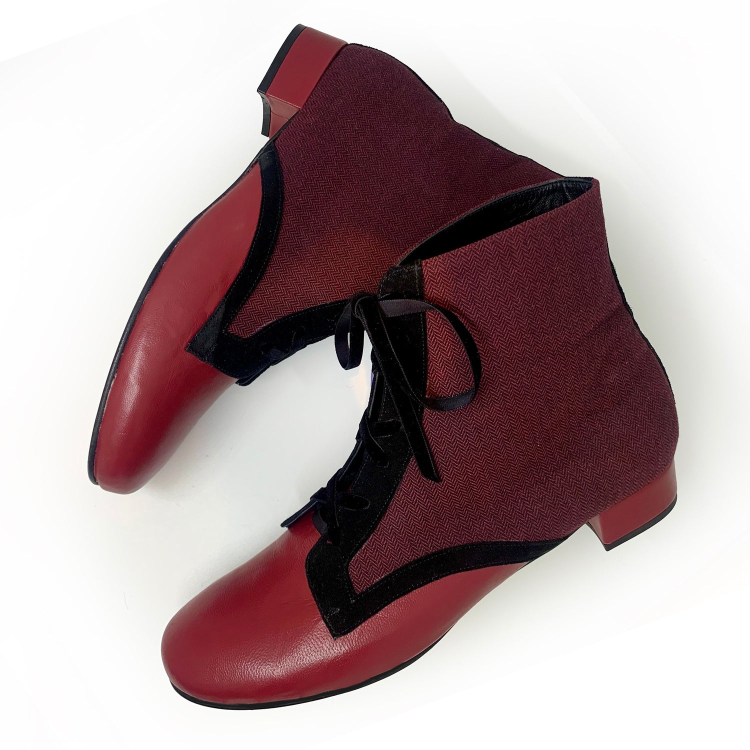 Modelo 33 Mía Esther