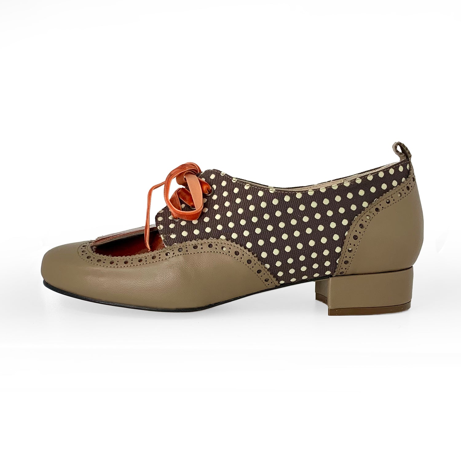 Modelo 38 Cata - Talla 37